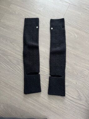 NWOT Lululemon wool blend cable knit leg warmers s/m